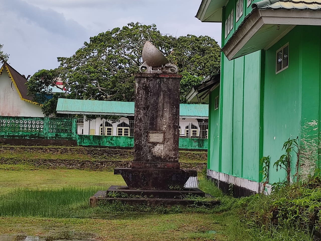 Tugu Timah Dabo Singkep