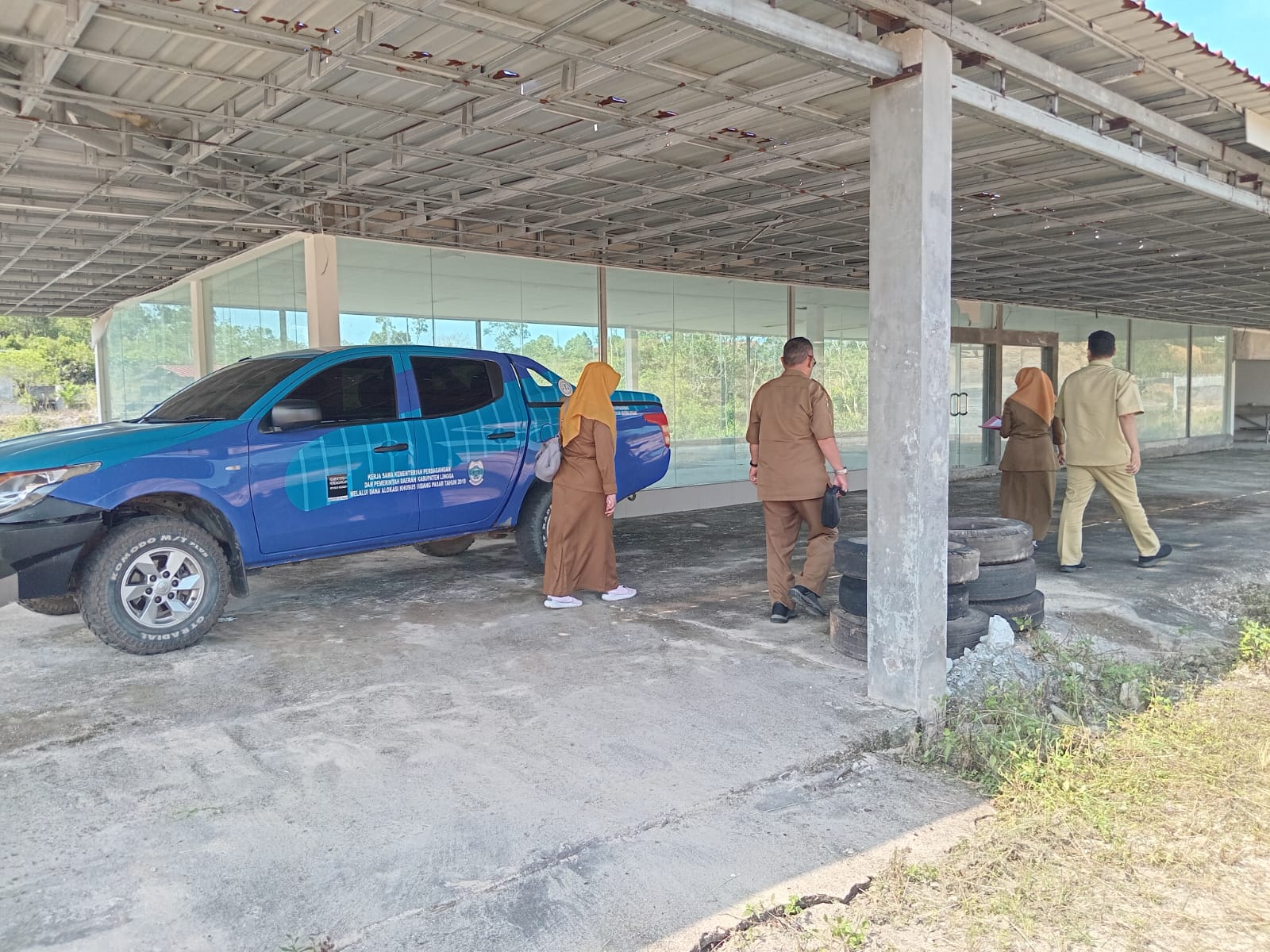 Tim Disperindag melakukan pemantauan kesiapan lokasi pabrik